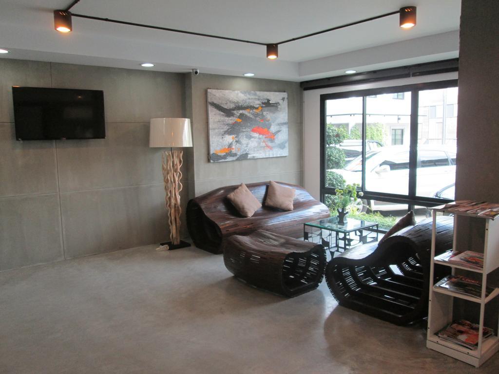 ナコーン・ラーチャシーマー グランド エバー 9 コンドテルアパートホテル 部屋 写真